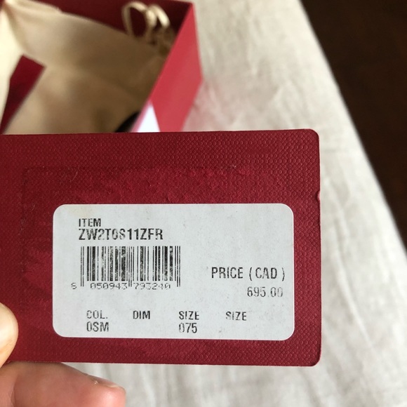 Belts - Picture 4 of 6